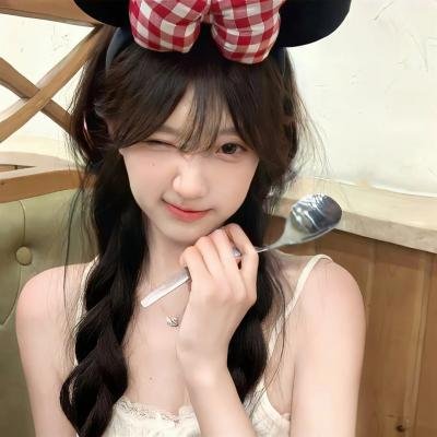 池畔谜情